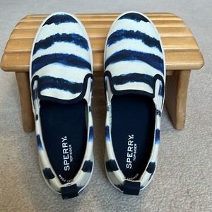 Sperry Crest Slip-ons